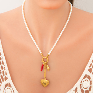 Collar de perlas de acero inoxidable con colgante de corazón, texto personalizable, regalo de joyería para mujer, cadena para clavícula - Product Image 1