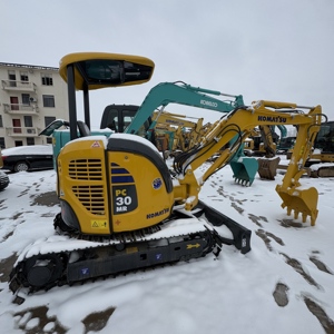 Excavatrice sur chenilles hydraulique Komatsu PC30MR d'occasion de haute qualité, 3 tonnes, PC35MR, PC40MR, équipement de machinerie miniature d'occasion - Product Image 3
