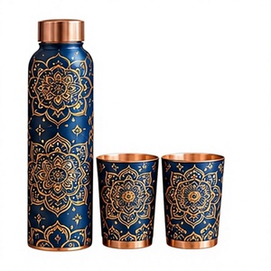Juego de Botella de Agua de Cobre Estilo Bohemio con 2 Tazas, Diseño Mandala, Portátil para Viajes - Product Image 1