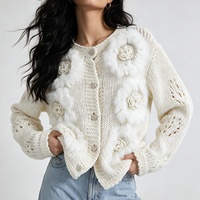 Nouvelle Collection Automne Tyan : Cardigan en Maille Confortable et Décontracté pour Femme, Blouse Tricotée Ouverte avec Fleurs en Fourrure de Lapin et Design à Lacets
