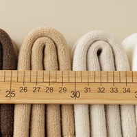 Chaussettes d'hiver thermiques personnalisées, chaussettes en tricot doux et moelleux, chaussettes à logo personnalisé OEM ODM pour hommes et femmes, pour les jours froids, usage quotidien