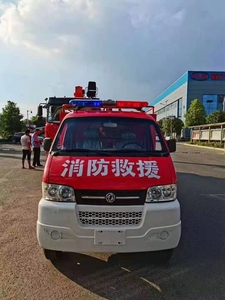 Tout nouveau petit <span class=keywords><strong>camion</strong></span> de pompiers <span class=keywords><strong>2022</strong></span>, mini réservoir d'eau, véhicule de pompiers électrique, <span class=keywords><strong>camion</strong></span> de pompiers à vendre - Product Image 4