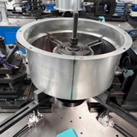 Machine de formage par poinçonnage de bride de ventilateur de production de tuyaux hydrauliques horizontaux
