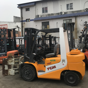 Montacargas Diésel TCM FD30 2.5T con Certificación EPA y CE, Usado en Excelentes Condiciones, Motor Diésel para Envío Rápido, Industrias Minoristas - Product Image 2