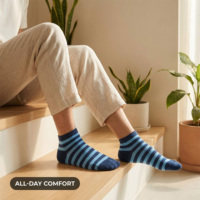 Lot de 5 paires de chaussettes courtes rayées pour femme en mélange de coton respirant, avec talon et bout renforcés, bord élastique, pour usage quotidien décontracté