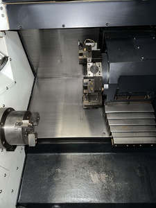 Máquina de Torneado CNC Doosan Usada LYNX 220 Centro de Torneado y Fresado en Oferta - Product Image 3