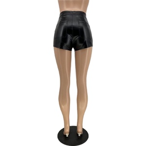 Viviblook Z724PT01 Short d'été sexy couleur unie Slim Short en cuir grande taille pour femme - Product Image 5