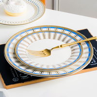 Service de table en porcelaine de luxe peinte à la main, en céramique, en porcelaine osseuse, cadeau de mariage, assiettes de présentation, vaisselle