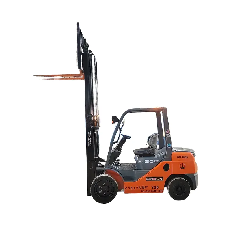 The best Toyota gasoline and gas forklift truck three gantry 5 meters with flanks and 1.37 meters fork