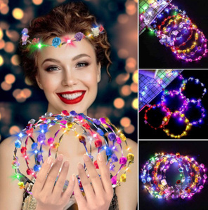 Venta al por mayor LED tocado flor corona diadema brillante boda fiesta Navidad guirnaldas flor corona - Product Image 2