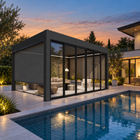 Pergola à lames orientables réversible et pliable, écoénergétique, contemporaine, avec télécommande, pour usage commercial et jardin