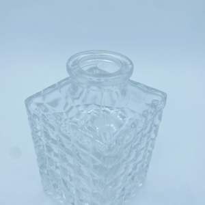 Diffuseur en verre transparent gaufré carré de 100 ml, impression sérigraphique, logo personnalisé, bouchon en liège pour huiles essentielles, maison, salle de bain, cadeaux - Product Image 6