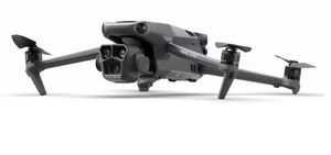 โดรน Mavic 3 Pro ส่งสัญญาณภาพความละเอียดสูง15กิโลเมตรระยะเวลาบิน43นาที - Product Image 3