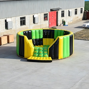 Jeu d'obstacles gonflable commercial Wipeout Sweeper Meltdown pour location événementielle - Product Image 1