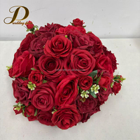 JINDA Großhandel Luxuriöse Rote Rosa Weiße Rose Hochwertige Künstliche Blumenkugel Hochzeits-Tischdekoration Seiden-Blumenbälle