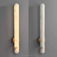 Applique murale LED moderne incurvée en laiton, style bouclier, pour hôtel de luxe, décoration d'allée, en albâtre naturel, télécommandée, intensité variable, IRC élevé 90, 3000K chaud