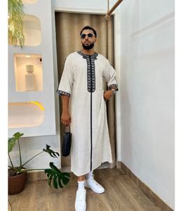 Nueva ropa islámica hombres bata Kaftan musulmán hombre marroquí Casual vestido largo árabe rayas bata Oriente Medio <span class=keywords><strong>traje</strong></span> nacional Bata - Product Image 1