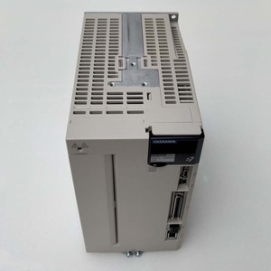 Motor y Controlador Sigma-7 Originales de 400w 750w 1300w 1800w para Máquina de Corte Láser de Fibra - Product Image 3