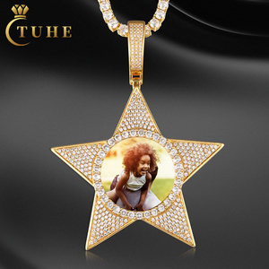 Pendentif personnalisé avec photos en or glacé de 50 mm, diamants CZ AAAAA, étoile, collier hip-hop, pendentif avec photo personnalisée - Product Image 1