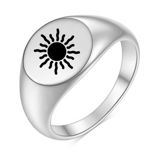 Bague en or 18 carats gravée motif soleil, bijou unisexe tendance, cadeau, forme géométrique CG1608 - Product Image 4
