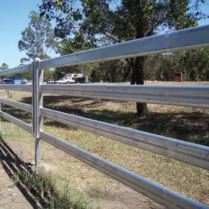 Panneaux de clôture en acier noir directement de l'usine, 3 rails, clôture en <span class=keywords><strong>métal</strong></span> pour ranch, clôture décorative pour chèvre, clôture à lattes pour cheval - Product Image 1