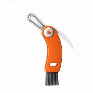 Ensemble de brosses de nettoyage portables 3 en 1, brosse à poils doux, brosse rigide pour les coins, crochet pour enlever les bouchons de bouteilles et les couvercles - Product Image 2