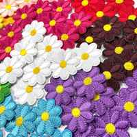 Patchs de fleurs de marguerite en broderie 3D thermocollants en PVC pour la décoration de vêtements et de jeans, accents en dentelle sur tissu sergé