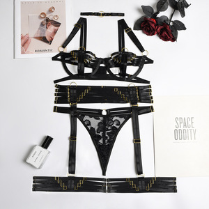 Ensemble de Lingerie 3 Pièces Sexy Nouveauté : Soutien-Gorge, Jarretière et Culotte Évidée Effet Bandage – Vente en Gros - Product Image 6