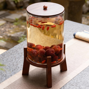 Estante para botellas de vino de madera maciza con base redonda para bodegas, opciones en haya y roble - Product Image 3