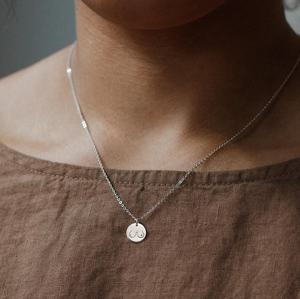 Collar Personalizado <span class=keywords><strong>de</strong></span> Concientización sobre el Cáncer <span class=keywords><strong>de</strong></span> Mama, Collar <span class=keywords><strong>de</strong></span> <span class=keywords><strong>Lactancia</strong></span>, Joyería Feminista Poderosa, Collar con Colgante <span class=keywords><strong>de</strong></span> Disco Mini Simple - Product Image 3