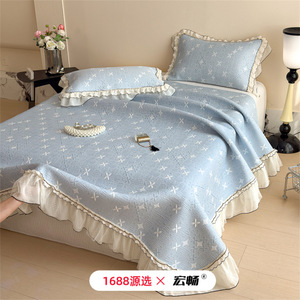 Hongchang Ice Silk Cooling Mat 3-Piece Set Princess Style Lace Bed Skirt Summer <b>Bedding</b> 1.5m 1.8m Bed - Product Image 2