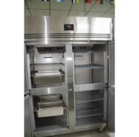 Congélateur vertical commercial Belnor à 4 portes en acier inoxydable 1200L 0~5 Compresseur Secop R290