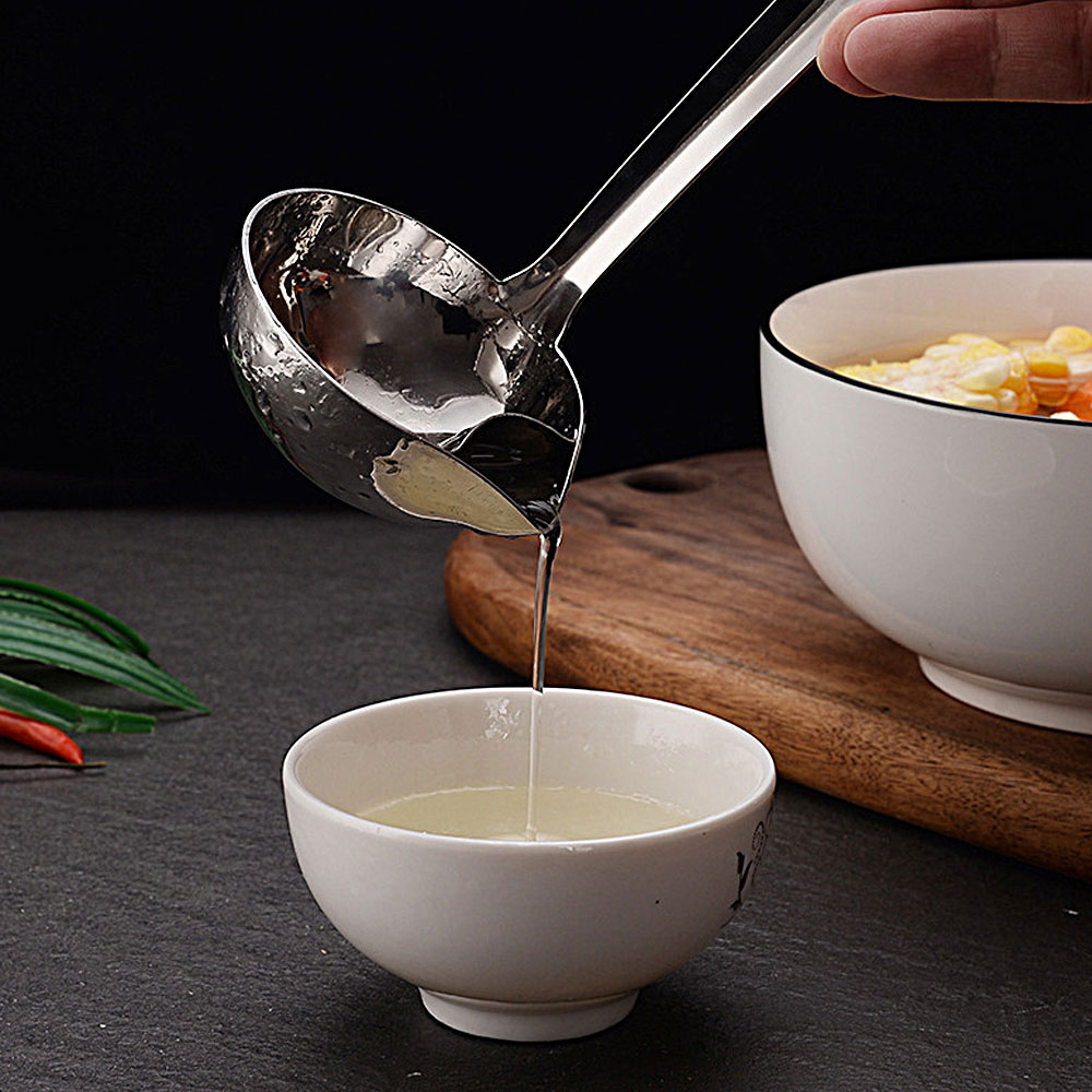 Stainless Steel Oil Soup Separating Spoon Filter Water Oil Durable Not Rust Long Anti-scalding Plastic Insulated Handle Spoon