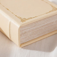 Boîte à bijoux personnalisée avec logo, style livre carré en papier, rangement en velours pour colliers, bracelets, emballage cadeau, boîtes à alliances de mariage