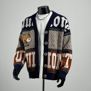Nouveau <span class=keywords><strong>Cardigan</strong></span> <span class=keywords><strong>Homme</strong></span> 2026 Style <span class=keywords><strong>Vintage</strong></span> Broderie Lettres, <span class=keywords><strong>Cardigan</strong></span> Tendance Streetwear avec Logo Personnalisé OEM, Pull <span class=keywords><strong>Homme</strong></span> - Product Image 2