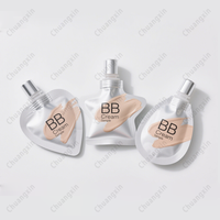 Sac d'emballage de poche de bec cosmétique en plastique de feuille d'aluminium de pouf de fuite de 5ml 10ml imprimé personnalisé pour les Tubes de lustre à lèvres de crème solaire