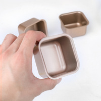Moule à mini-gâteau carré antiadhésif en acier au carbone, design mignon, pour pain de mie, gâteau au levain et petit gâteau, compatible four