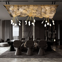 Lustre rectangulaire moderne de luxe côtier avec cadre en acier inoxydable et pétales en cristal pour hôtel, salon et salle à manger