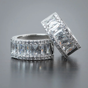 Orecchini Minimalisti da Donna con Zirconia Cubica, Gioielli di Moda Semplici ed Eleganti - Product Image 2