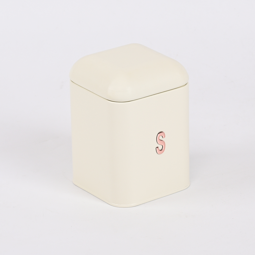 Square tank
