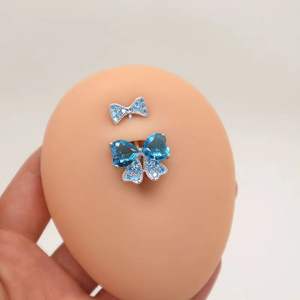 แหวนสะดือสแตนเลสทรงผีเสื้อ แหวนสะดือสีเงิน ลูกปัดหลากสีสำหรับผู้หญิง เครื่องประดับเจาะร่างกายสำหรับงานปาร์ตี้ - Product Image 4