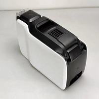 Imprimante de cartes PVC recto-verso certifiée Zebra ZC300 pour l'impression couleur professionnelle de badges, cartes d'accès étudiant et cartes scolaires CR80