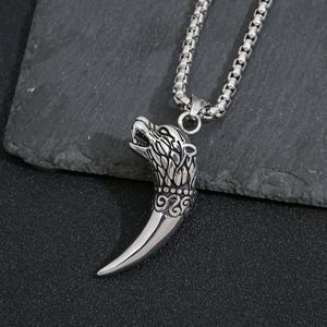 Yunnique – pendentif en forme de dents de loup en acier titane pour hommes, collier Hip Hop, Style Street, bijoux géométriques en forme d'animal - Product Image 2