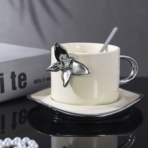Venta al por mayor 250ml Luz de lujo taza de café de cerámica taza de agua mariposa taza de café con platillo y <span class=keywords><strong>Spoom</strong></span> - Product Image 4