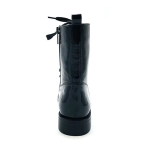 Bottes de moto en cuir verni noir imperméables à double ouverture avec lacets et fermeture éclair pour femmes - Product Image 5