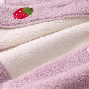 Produttore lungo in <span class=keywords><strong>pile</strong></span> di poliestere caldo termico fragola grazia Casual Plus Size <span class=keywords><strong>pigiama</strong></span> da donna personalizzato per l'autunno e l'inverno - Product Image 6