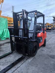 Montacargas Usado KOMATSU TCM FD30 FD50 FD70 de 3 Toneladas en Buen Estado, en Venta en Shanghái - Product Image 4