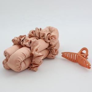Schiuma di memoria all'interno durante la notte utilizzando aste per arricciare i capelli con Scrunchies 22MM di seta di gelso <span class=keywords><strong>Set</strong></span> di rulli per arricciare i capelli senza calore - Product Image 6