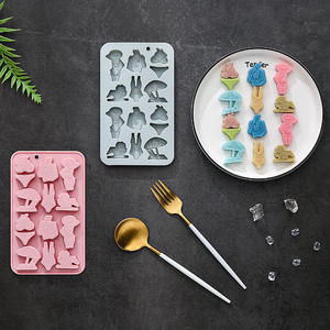 Moldes de Silicona Antiadherentes para Pasteles con Diseño de Chicas en Bikini, Reutilizables, de Grado Alimenticio, Lindos Moldes Magnéticos de Silicona para Chocolate, Dulces y Hielo - Product Image 3