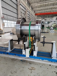 Máy cân bằng ổ đĩa vành đai đường kính lớn bền nhất được sử dụng để cân bằng động của cánh quạt trục mặt bích - Product Image 3